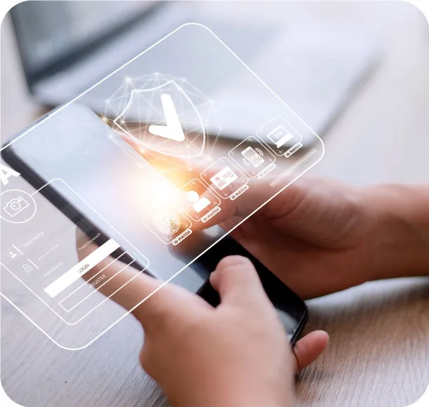 dfa_img Manos usando un teléfono con iconos de seguridad y huella digital superpuestos